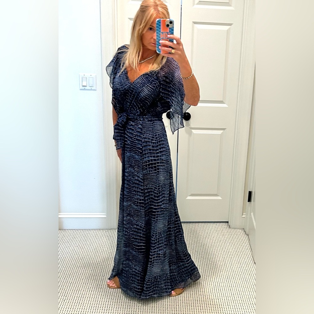 BCBGMAXAZRIA Madeleine Chiffon Silk Gown Maxi Dress Gown Croc Blue